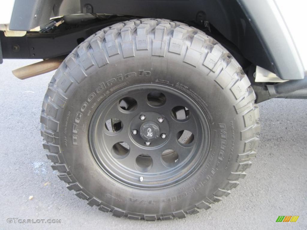 2010 Jeep Wrangler Rubicon 4x4 Custom Wheels Photo #41554438
