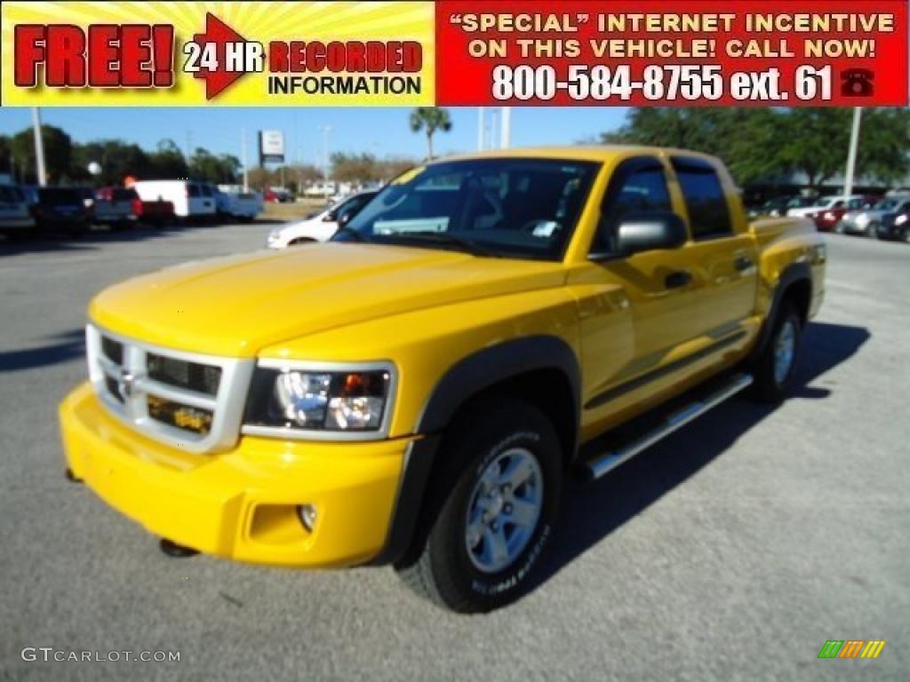 2008 Dakota TRX Crew Cab - Detonator Yellow / Dark Slate Gray/Medium Slate Gray photo #1