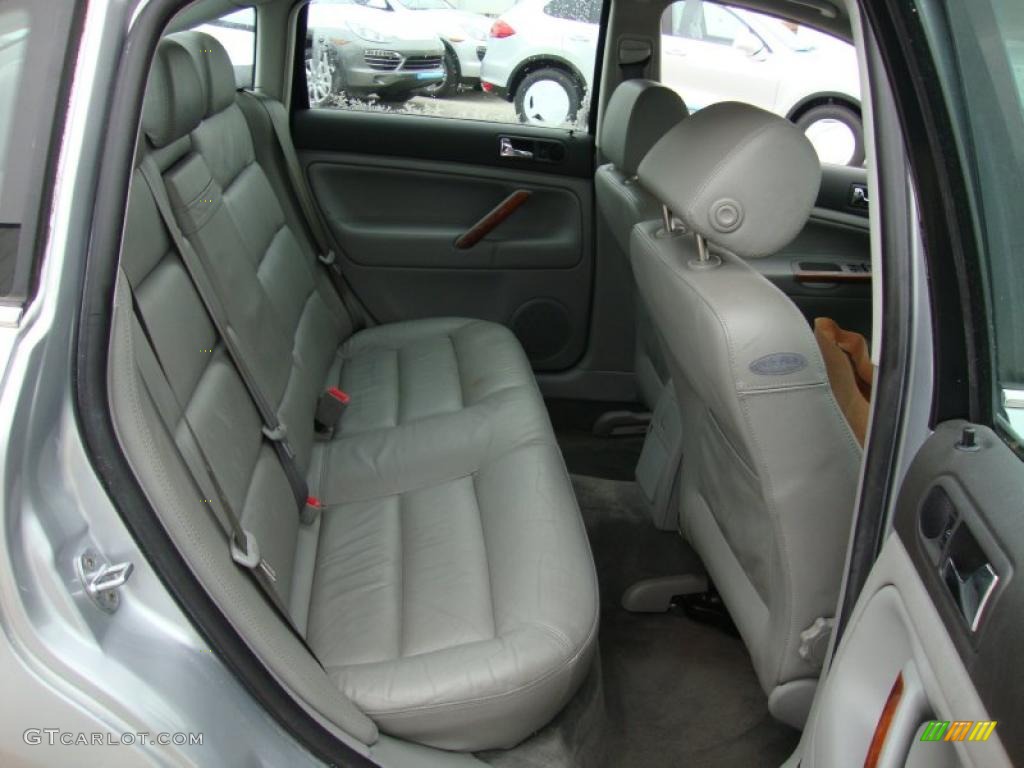 Gray Interior 2001 Volkswagen Passat GLX Sedan Photo #41555726