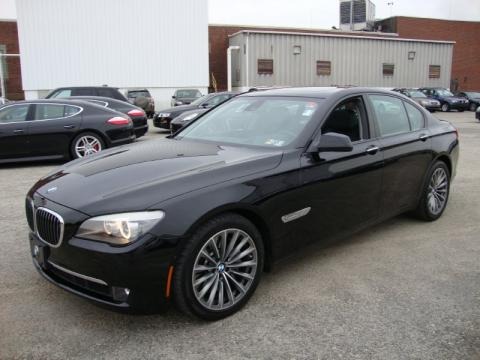 2009 BMW 7 Series 750i Sedan Data, Info and Specs