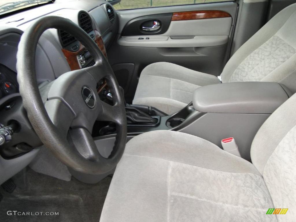 Dark Gray/Light Gray Interior 2005 Isuzu Ascender S Photo #41557802