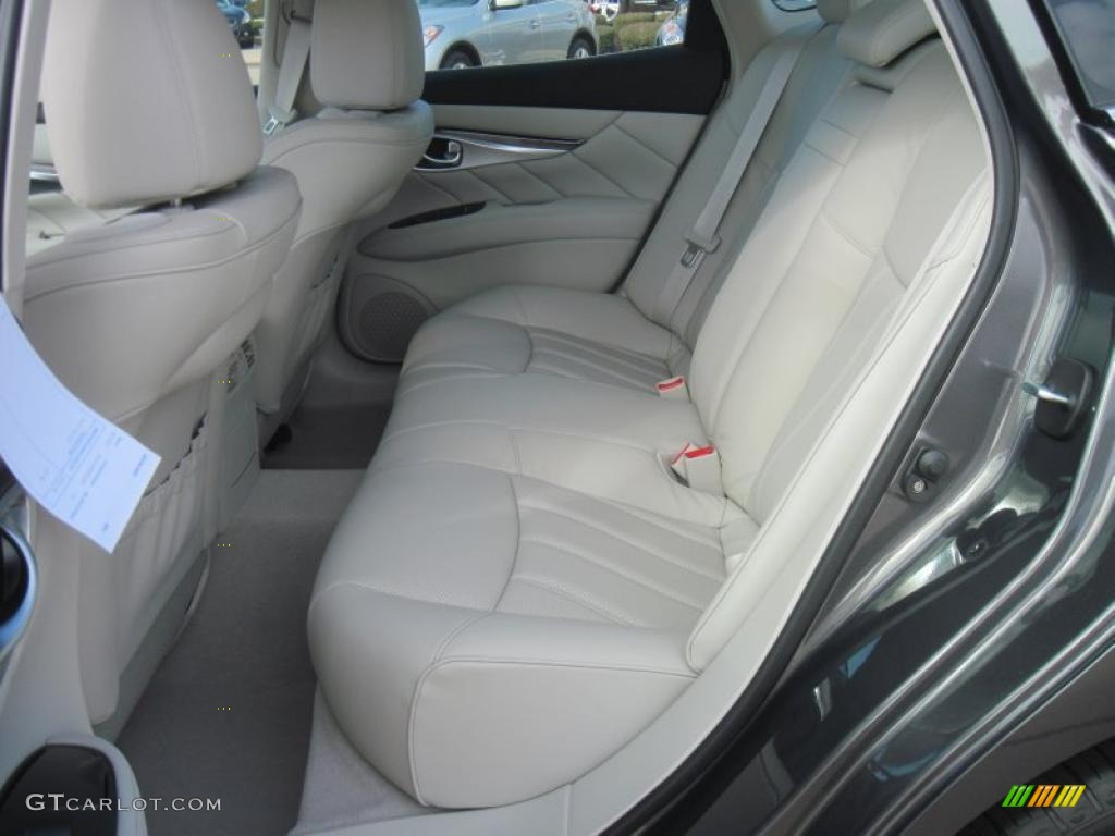 2011 Infiniti M 56 Sedan Interior Color Photos
