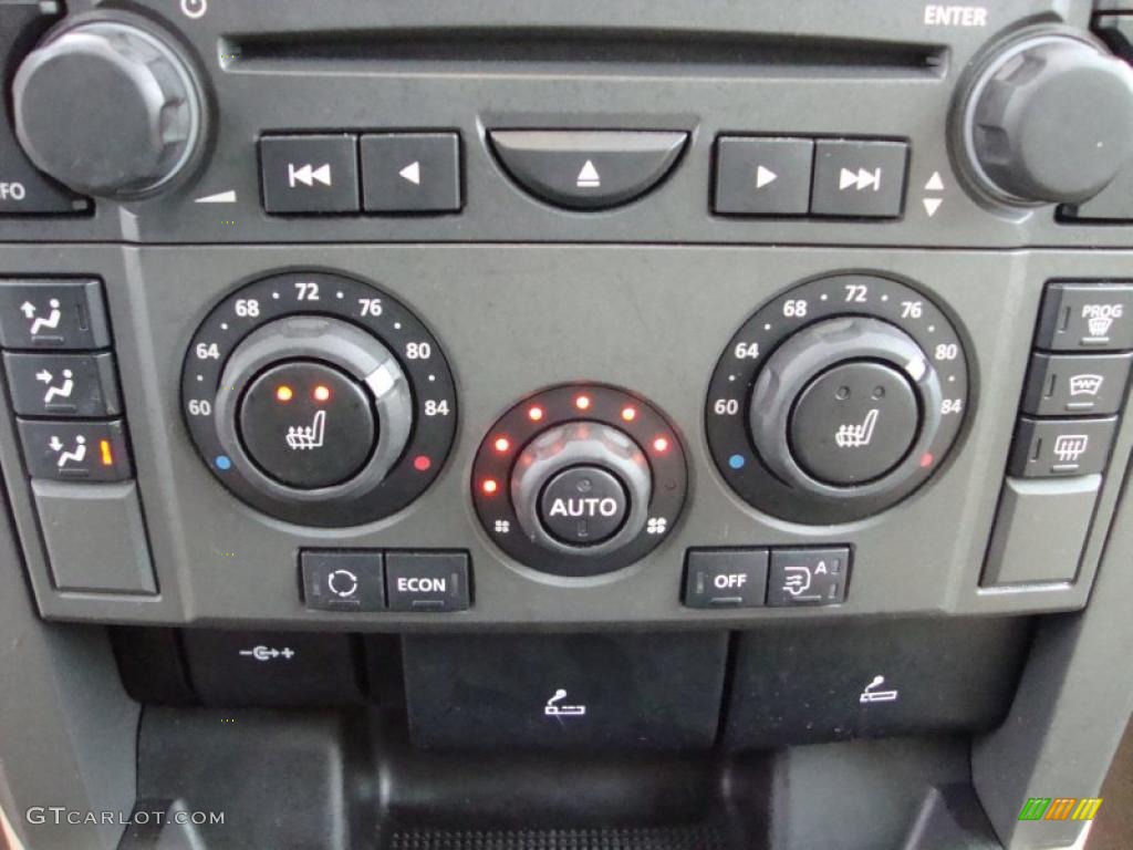 2006 Land Rover LR3 V8 SE Controls Photo #41558634