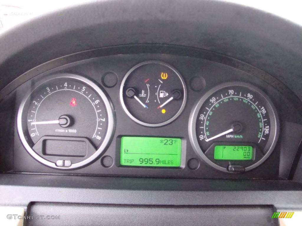 2006 Land Rover LR3 V8 SE Gauges Photo #41558694