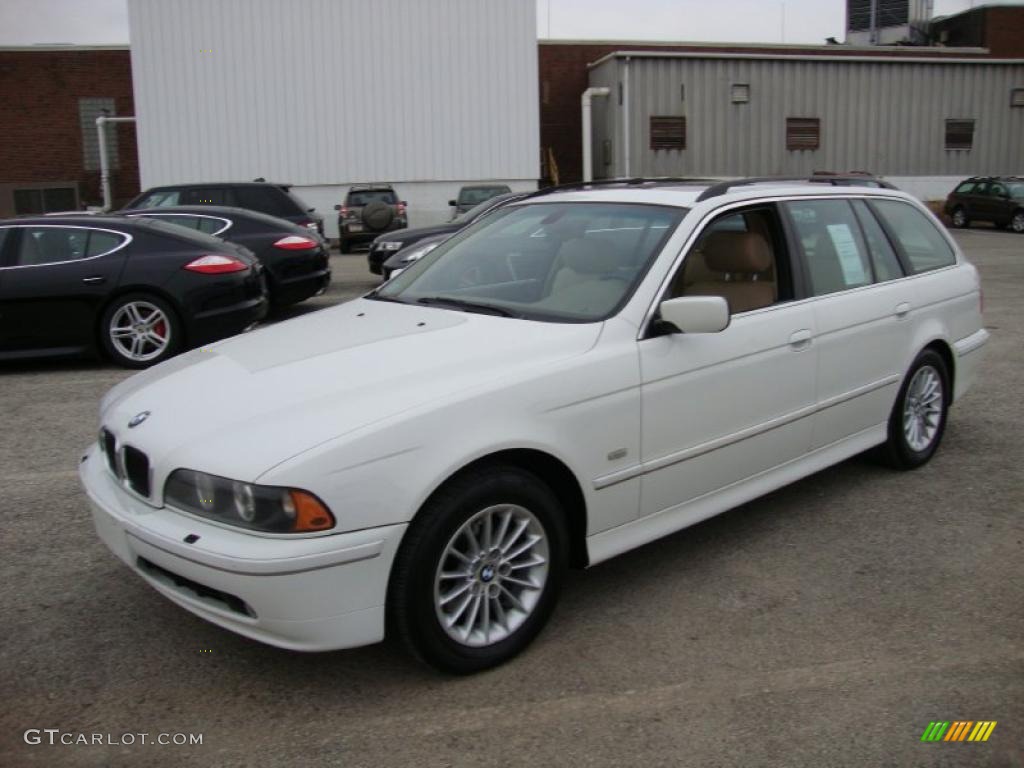 Alpine White 2001 BMW 5 Series 540i Sport Wagon Exterior Photo #41559487