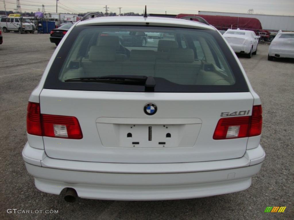 Alpine White 2001 BMW 5 Series 540i Sport Wagon Exterior Photo #41559591