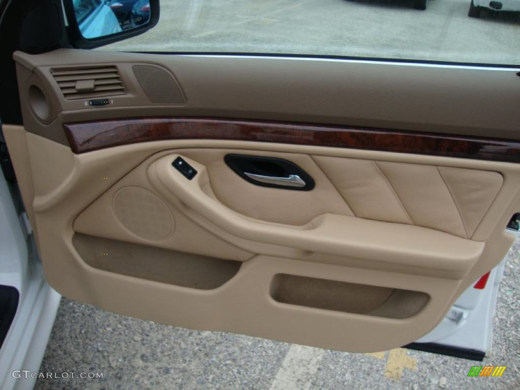 2001 BMW 5 Series 540i Sport Wagon Sand Beige Door Panel Photo #41559783
