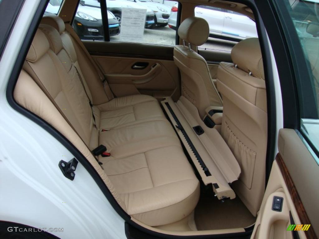 Sand Beige Interior 2001 BMW 5 Series 540i Sport Wagon Photo #41559799
