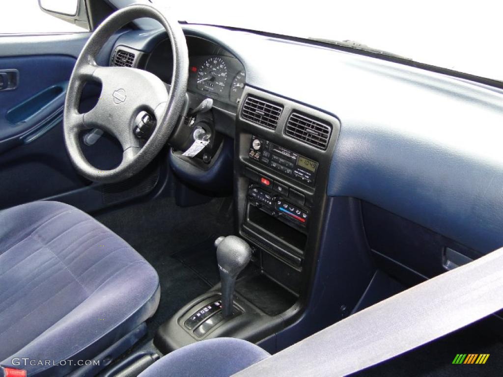 1994 Nissan Sentra Xe Sedan Interior Photo 41560515