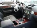  2010 Touareg VR6 FSI 4XMotion Anthracite Interior
