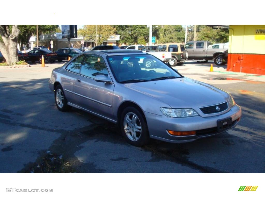 1998 CL 2.3 - Primrose Mist Metallic / Black photo #1