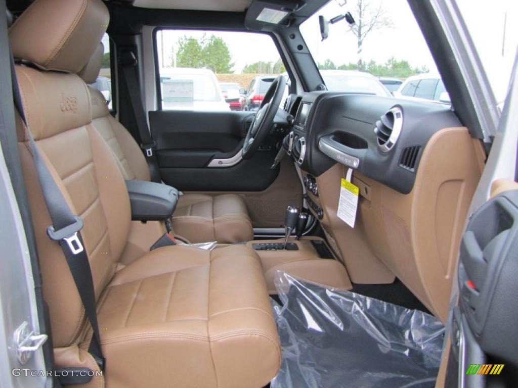 Black/Dark Saddle Interior 2011 Jeep Wrangler Unlimited Sahara 4x4 Photo #41562479