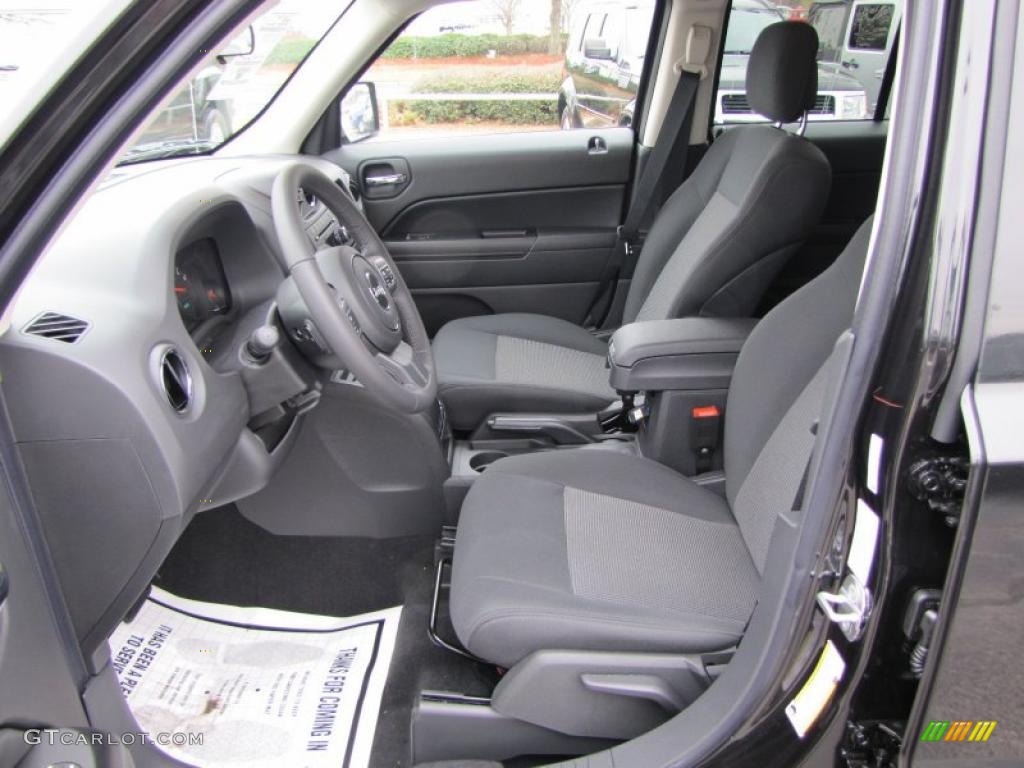 Dark Slate Gray Interior 2011 Jeep Patriot Latitude Photo #41562871