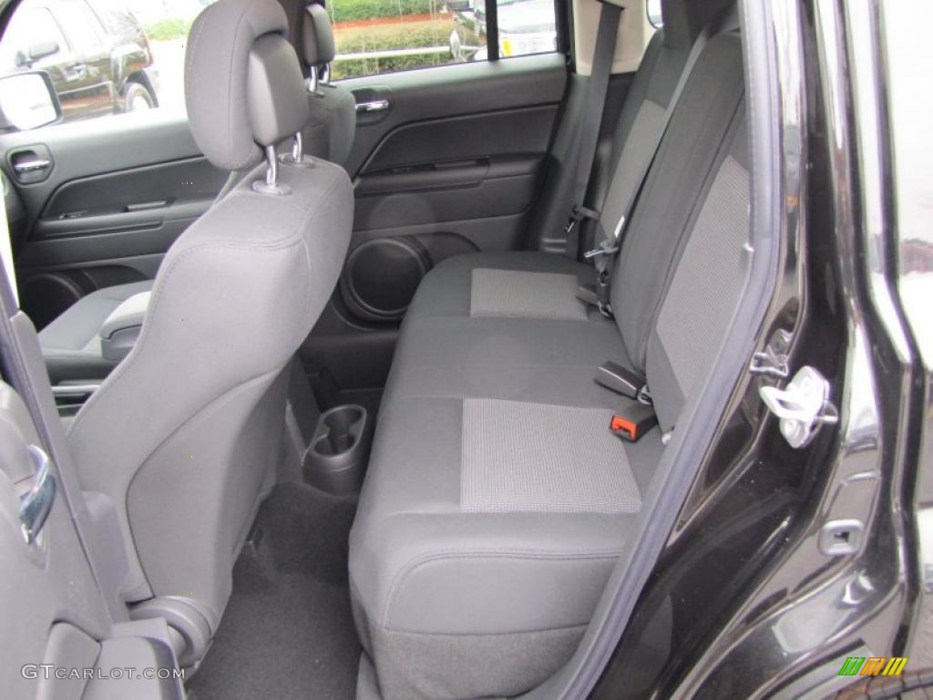 Dark Slate Gray Interior 2011 Jeep Patriot Latitude Photo #41562887