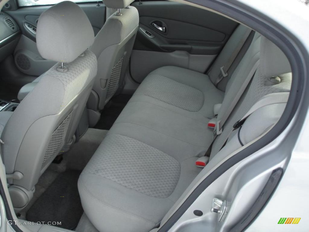 2006 Malibu LT Sedan - Silverstone Metallic / Titanium Gray photo #9