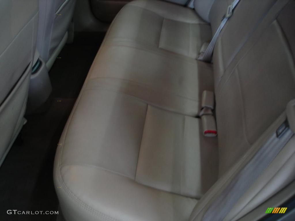 2003 Taurus SES - Arizona Beige Metallic / Medium Parchment photo #10