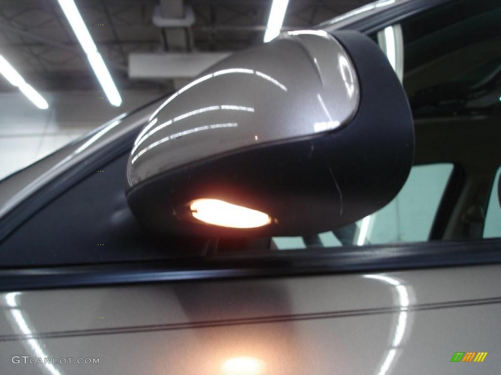 2003 Taurus SES - Arizona Beige Metallic / Medium Parchment photo #25