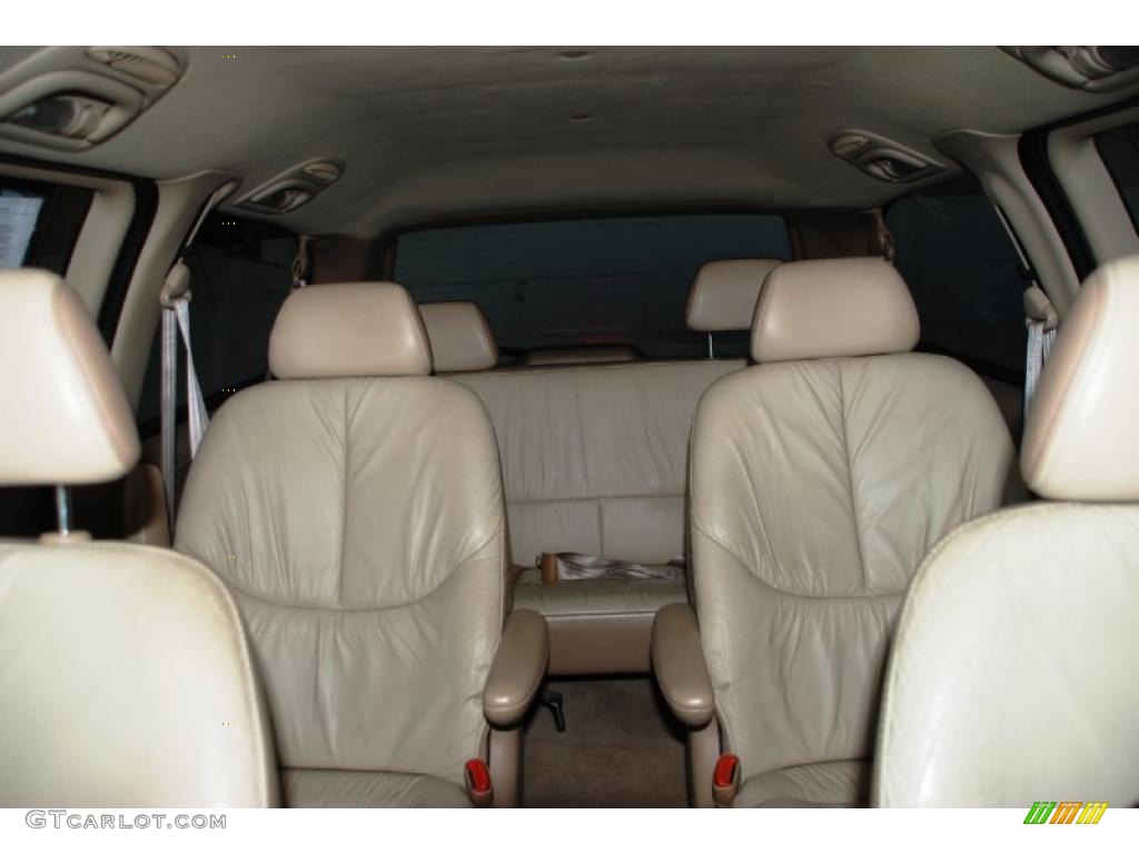 Camel Interior 1997 Chrysler Town & Country LXi Photo #41564827