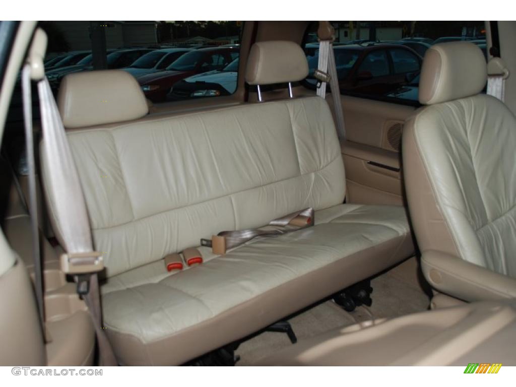 Camel Interior 1997 Chrysler Town & Country LXi Photo #41564843