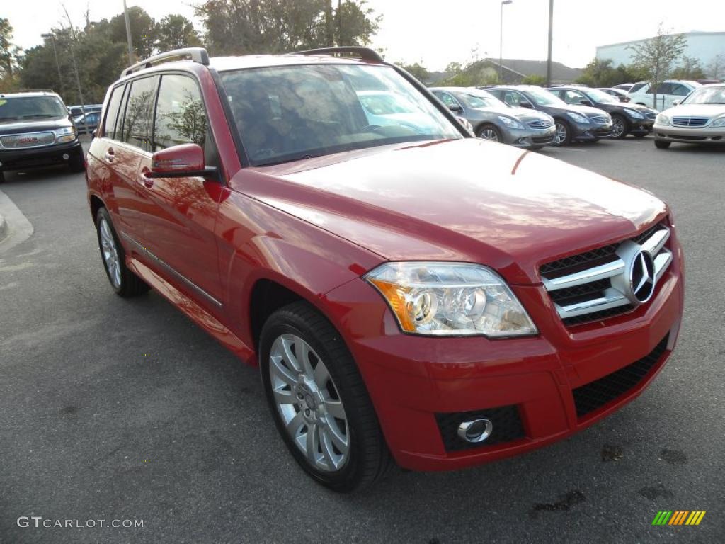 Mars Red Mercedes-Benz GLK