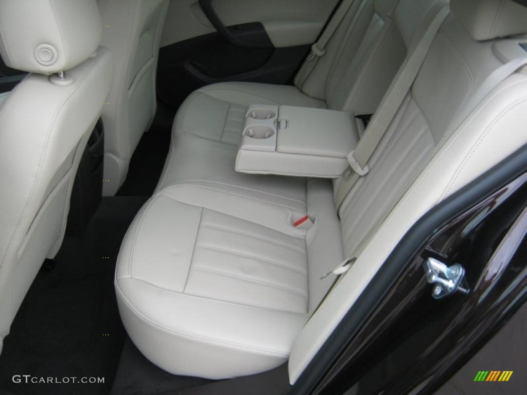 Cashmere Interior 2011 Buick Regal CXL Photo #41567863