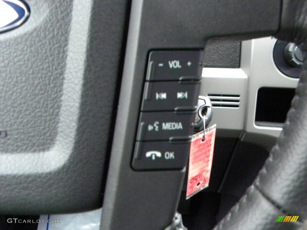 2011 Ford F150 Lariat SuperCrew 4x4 Controls Photo #41568011