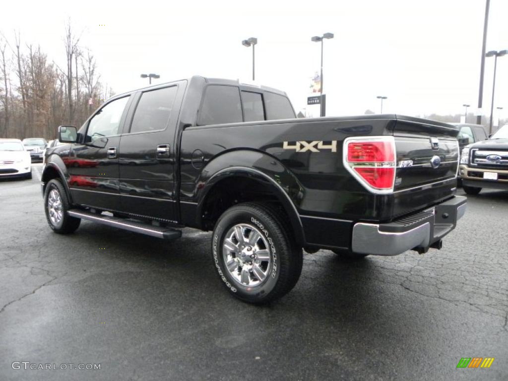 Tuxedo Black Metallic 2011 Ford F150 Lariat SuperCrew 4x4 Exterior Photo #41568115