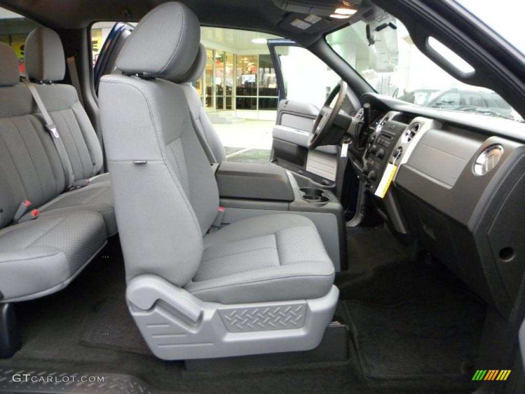 Steel Gray Interior 2011 Ford F150 XLT SuperCab 4x4 Photo #41568739