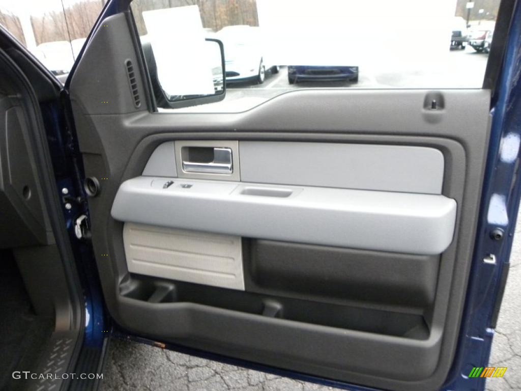 2011 Ford F150 XLT SuperCab 4x4 Steel Gray Door Panel Photo #41568759