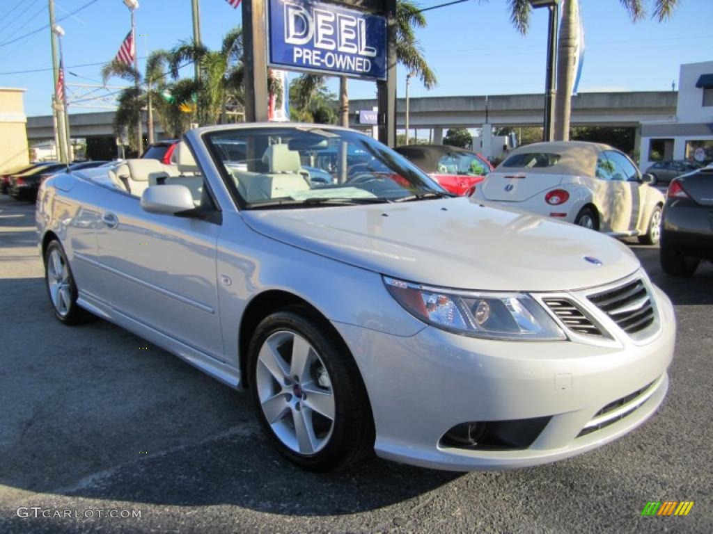 2010 9-3 2.0T Convertible - Snow Silver Metallic / Parchment photo #1