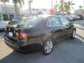 Black - Jetta SE Sedan Photo No. 3