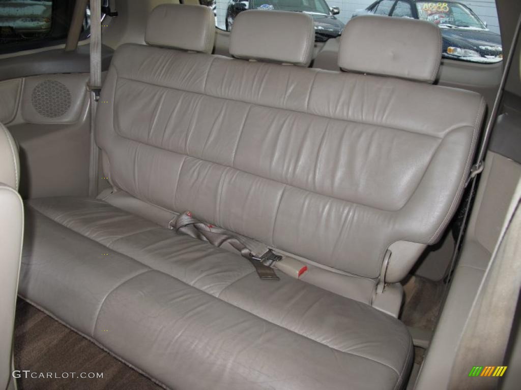 Ivory Interior 2002 Honda Odyssey EX-L Photo #41574015
