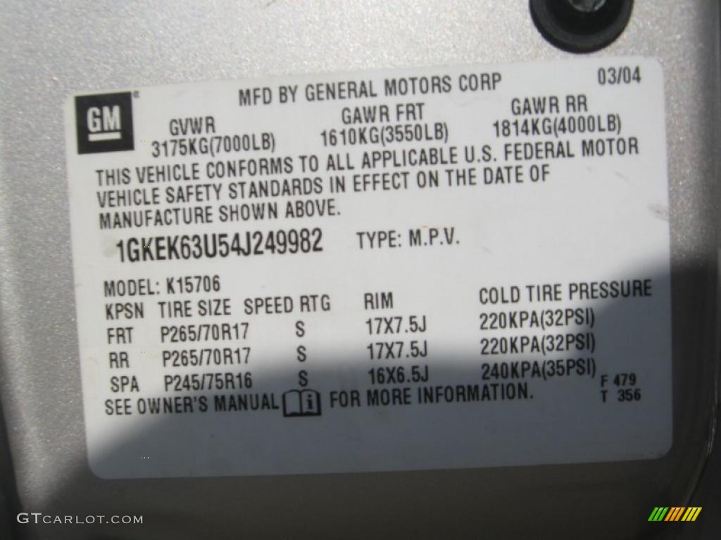 2004 Yukon Denali AWD - Silver Birch Metallic / Sandstone photo #29