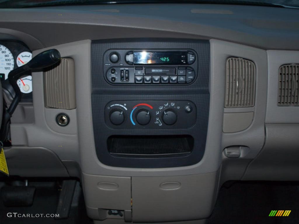 2003 Ram 1500 ST Quad Cab 4x4 - Atlantic Blue Pearl / Taupe photo #11