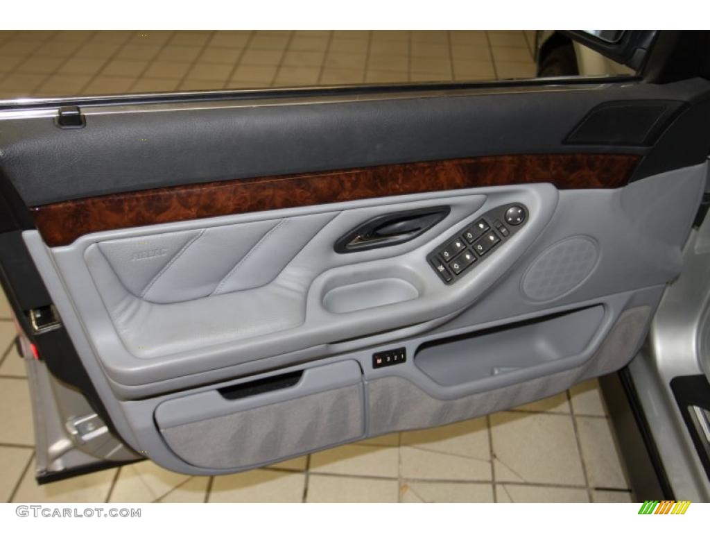 2000 BMW 7 Series 740iL Sedan Grey Door Panel Photo #41587475