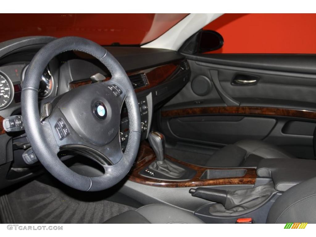 2008 3 Series 328i Coupe - Black Sapphire Metallic / Black photo #26