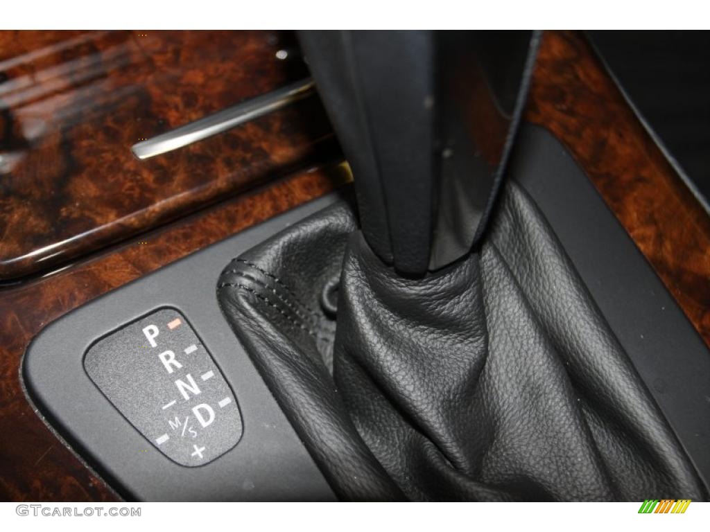 2008 3 Series 328i Coupe - Black Sapphire Metallic / Black photo #40