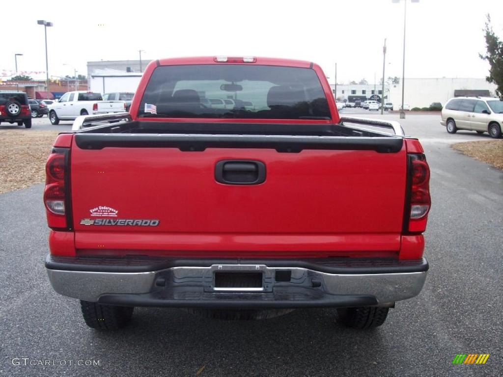 2006 Silverado 1500 LT Extended Cab 4x4 - Victory Red / Dark Charcoal photo #17