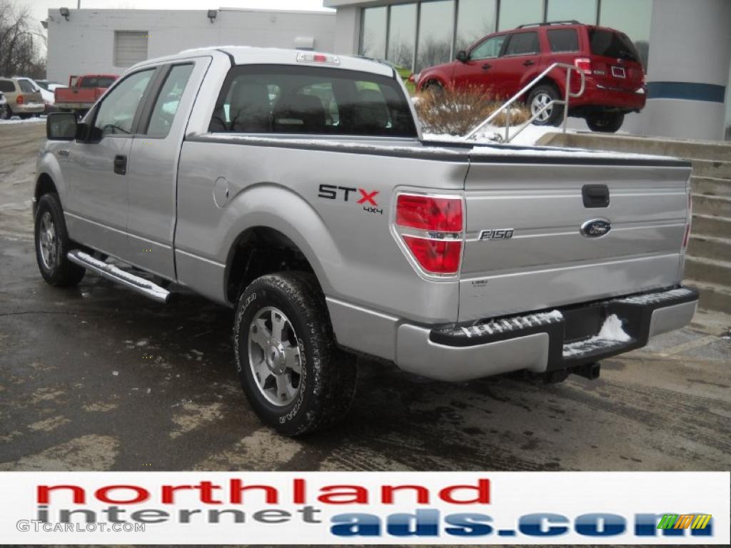 2010 F150 STX SuperCab 4x4 - Ingot Silver Metallic / Medium Stone photo #8