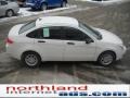 White Suede - Focus SE Sedan Photo No. 5