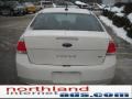 White Suede - Focus SE Sedan Photo No. 7