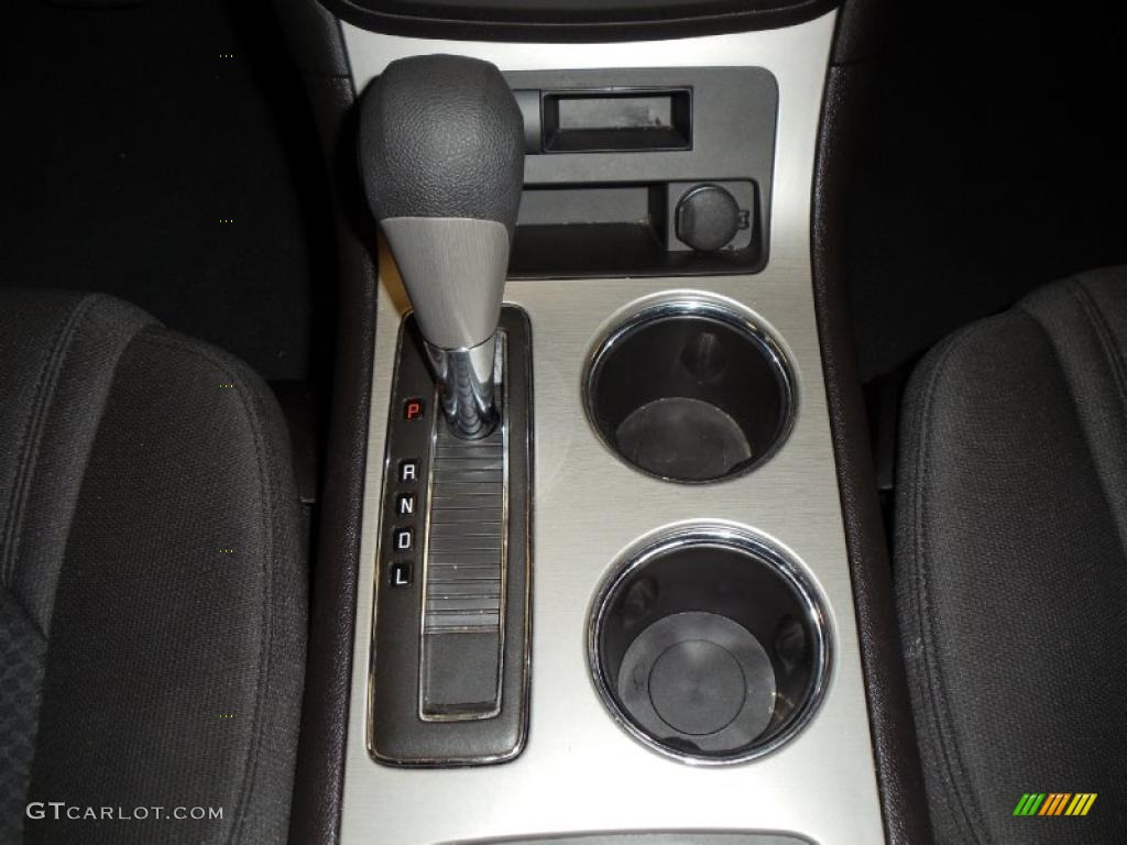 2007 Saturn Outlook XE AWD 6 Speed Automatic Transmission Photo #41595459