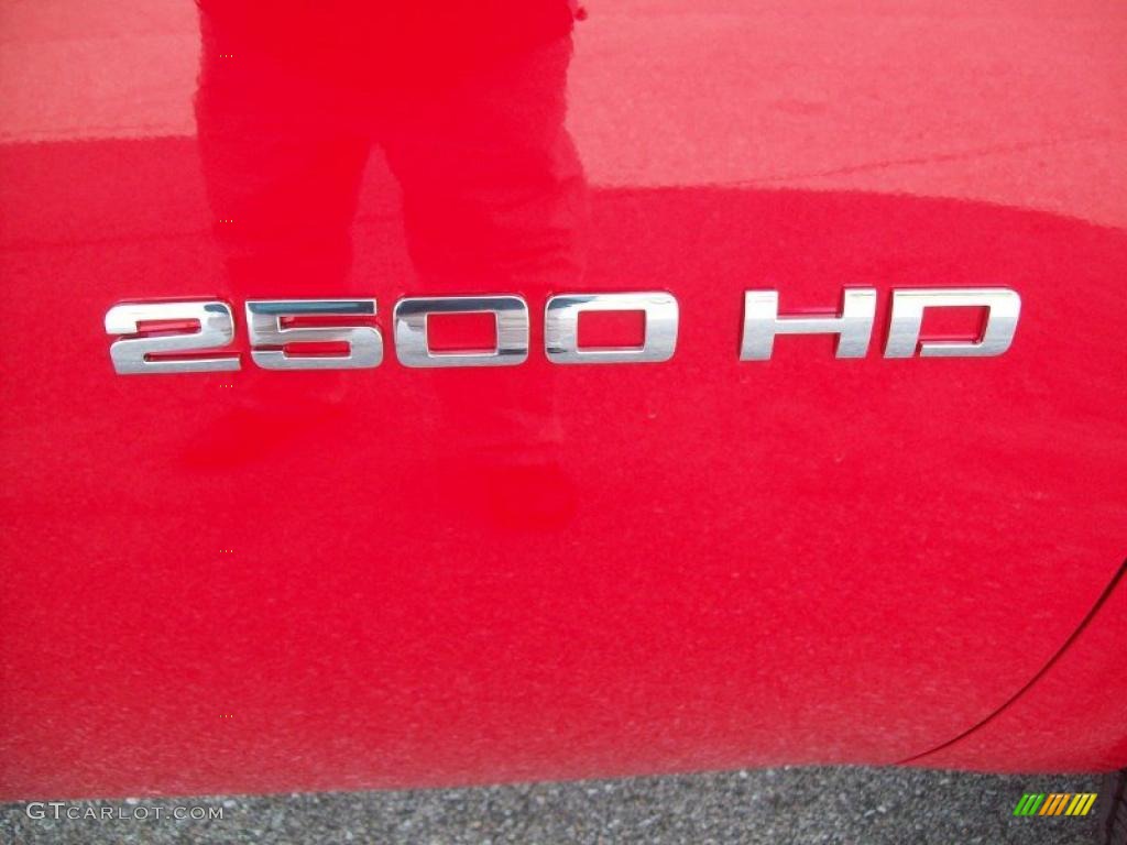 2011 Silverado 2500HD Extended Cab 4x4 - Victory Red / Dark Titanium photo #25