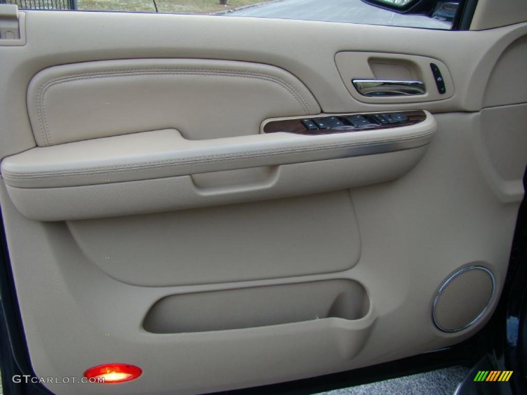 2009 Cadillac Escalade Hybrid AWD Cocoa/Cashmere Door Panel Photo #41596553