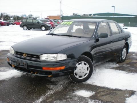 1994 Toyota Camry LE Sedan Data, Info and Specs