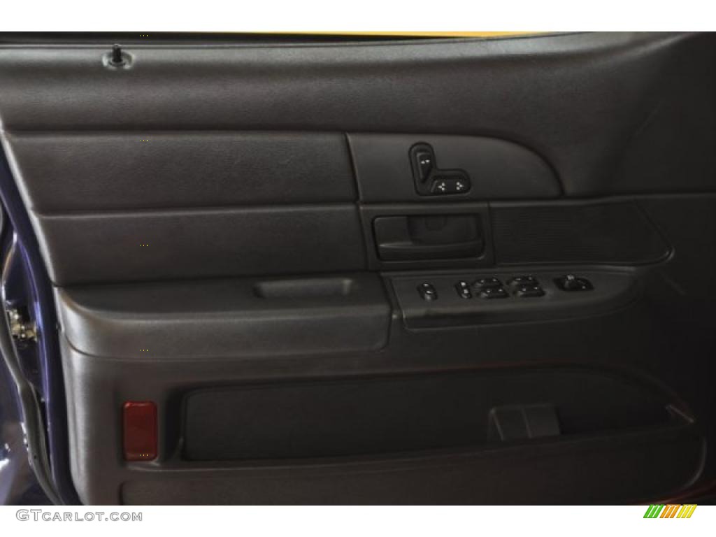 2005 Crown Victoria Police Interceptor - Dark Blue Pearl Metallic / Dark Charcoal photo #8