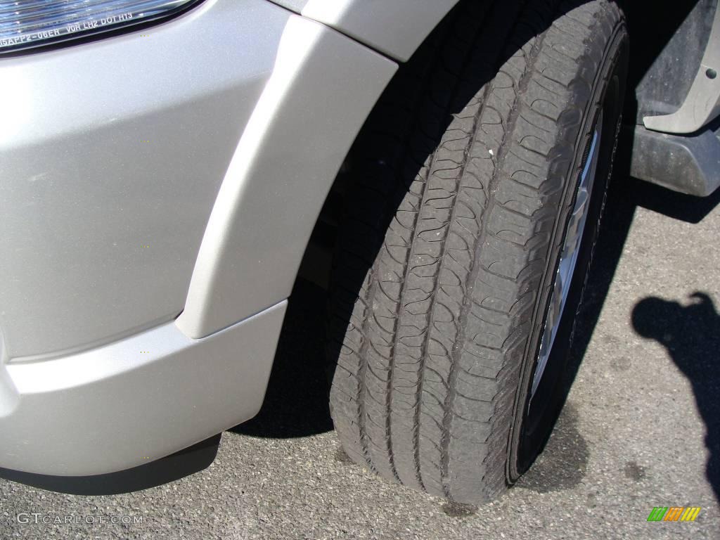 2008 Explorer XLT 4x4 - Silver Birch Metallic / Black/Stone photo #9