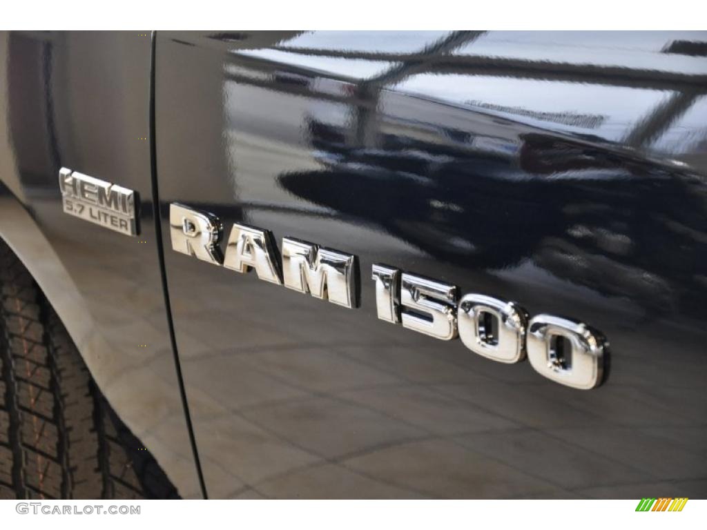 2011 Ram 1500 Sport Quad Cab - Hunter Green Pearl / Dark Slate Gray photo #10