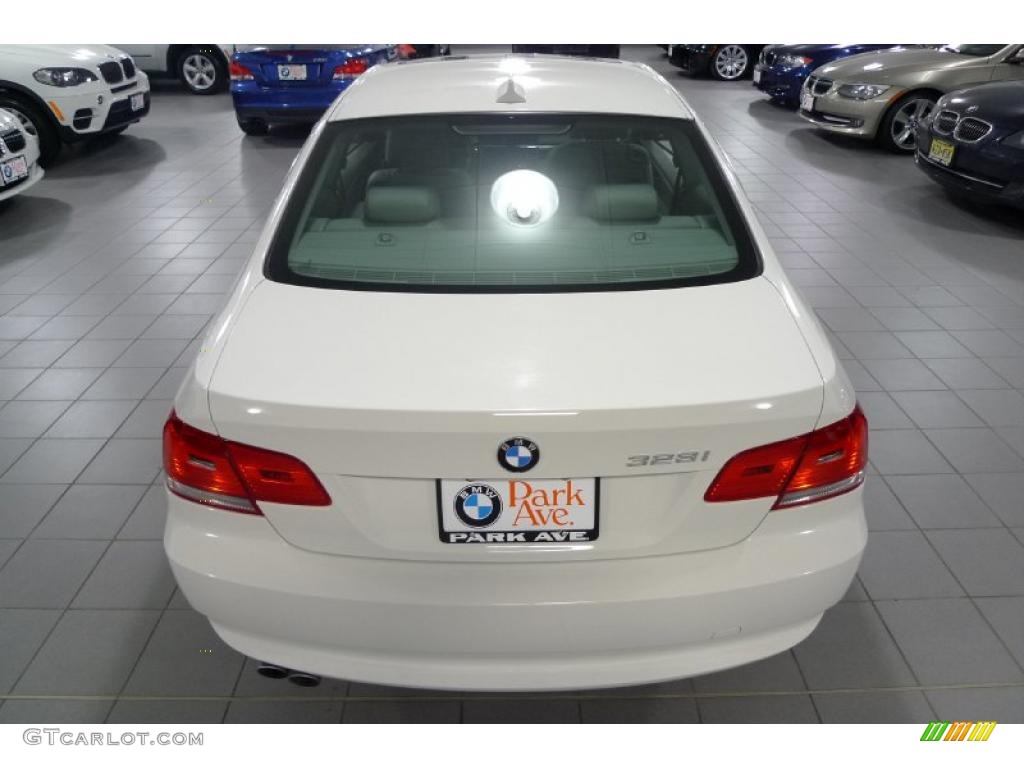 2008 3 Series 328i Coupe - Alpine White / Gray photo #11