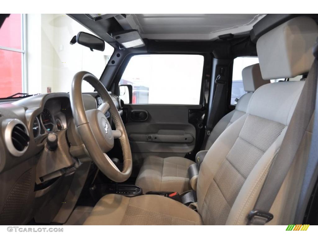 Dark Khaki/Medium Khaki Interior 2009 Jeep Wrangler Unlimited Sahara 4x4 Photo #41602773